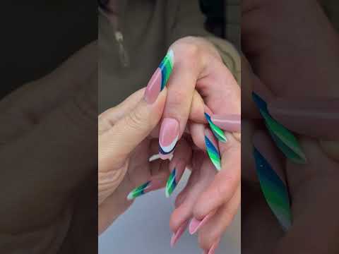 Видео: Клиенты ....) #nails #art #дизайнногтей #верхниеформы #маникюр #наращиваниеногтей #ногти