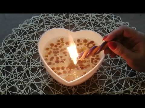 Видео: ЧТО ОН ЧУВСТВУЕТ КО МНЕ? - гадание на свече