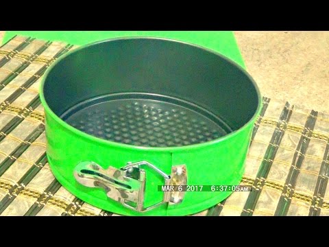 Видео: Что делать, если разъемная форма для выпечки протекает.