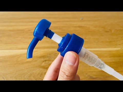 Видео: Не выбрасывайте старые бутылки из-под шампуня! 3 блестящие идеи по переработке пластиковых бутылок