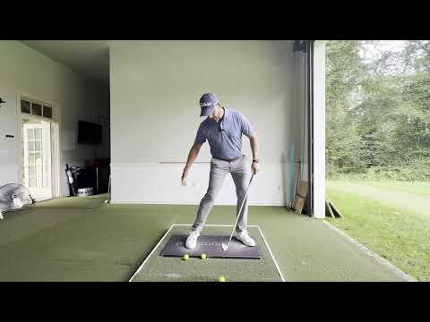 Видео: Постучите носком, чтобы способствовать переносу веса и правильному давлению на ногу во время бега