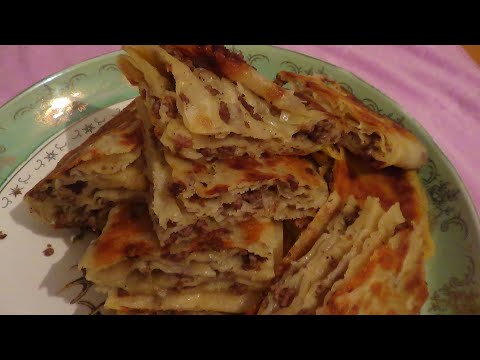 Видео: Жаай әшейін қаттама/Улетные лепешки с мясом