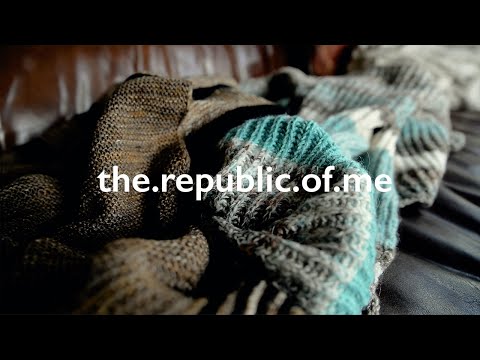 Видео: Две прекрасные идеи для вязания из пряжи произвольного количества