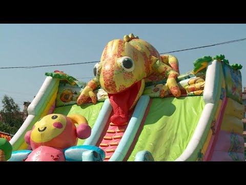 Видео: "Надувать батуты в Бийске с нарушением закона не получится" (Будни, 17.07.18г., Бийское телевидение)