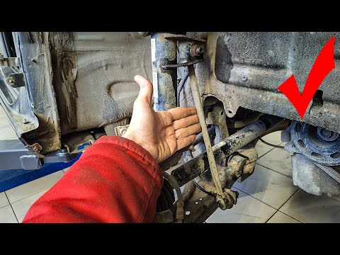 Видео: Как ПРАВИЛЬНО заменить стойку стабилизатора: Skoda Octavia A7
