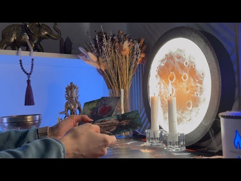 Видео: Снимаем с него маски!!! 🎭 Кто он на самом деле? 