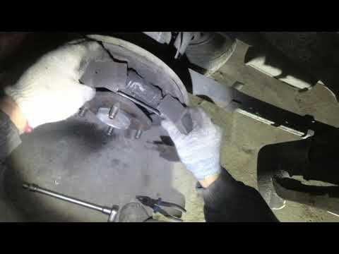 Видео: Nissan vanette ld20. Замена подшипника полуоси.