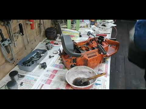 Видео: Ремонт бензопилы Хускварна 365 . 1 часть