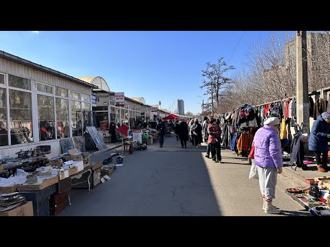 Видео: ОХОТА за СОКРОВИЩАМИ : поиск ЦЕННОСТЕЙ на БЛОШИНЫХ рынках и в ЛОМБАРДАХ