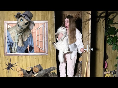 Видео: НЕ ИГРАЙ В ПРЯТКИ С ПУГАЛОМ | НОЧЬ НА УЧАСТКЕ С БИЛЛИ И КЕВИНОМ