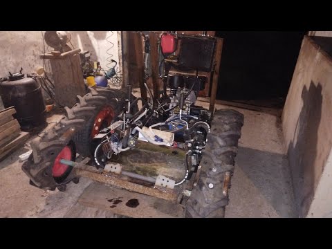 Видео: Новая резина, работа над погрузчиком и утерянный материал.