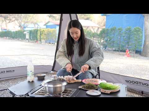 Видео: Уютный и комфортный одиночный кемпинг в просторной новой палатке с прозрачным окном