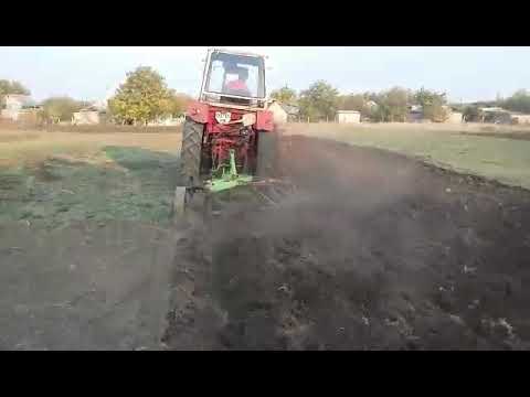 Видео: Юмз з плугом бомет 3—30