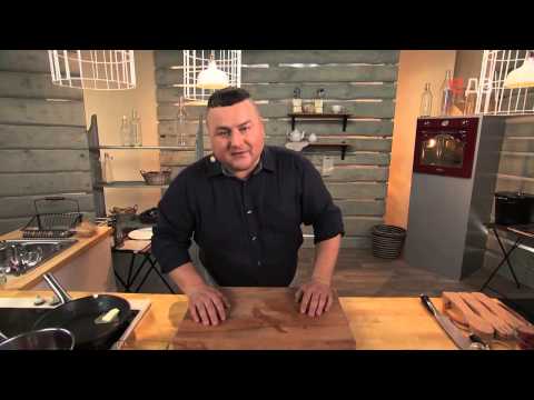 Видео: Утиное филе с персиками и картошкой