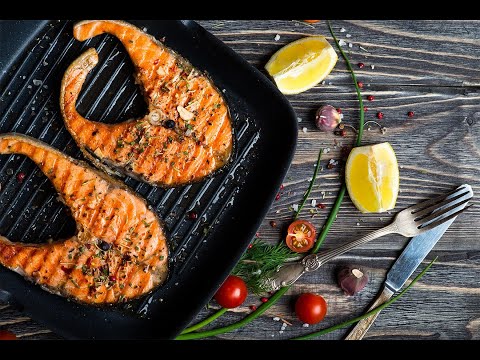 Видео: ЛОСОСЬ НА ГРИЛЕ ! ПРОСТО, ВКУСНО И ОЧЕНЬ БЫСТРО!