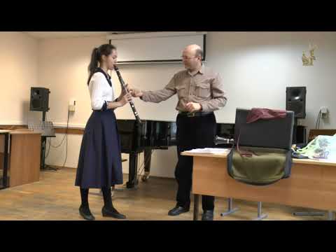 Видео: 25.02.23 Мастер-классы. Евгений Петров, кларнет. Творческая Мастерская муз. школы РАМ им. Гнесиных