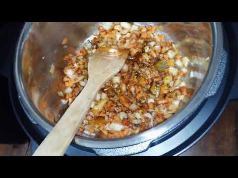 Видео: INSTANT POT DUO CRISP ULTIMATE UNBOXING + НАЙ-ВКУСНАТА БОБ ЯХНИЯ