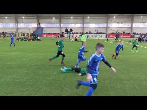 Видео: СДЮСШ Зміна 2012-UFS 2012 Dynamo Championship (2 тайм) 3.1