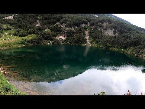 Видео: Компас /43/  Жабешко езеро, езеро Окото, хижа "Вихрен", Байкушевата мура