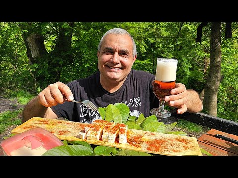 Видео: Горско парено сирене с краве масло и червен пипер! Идеално мезе за бира и вино! #Вulgaria #bg #Varna