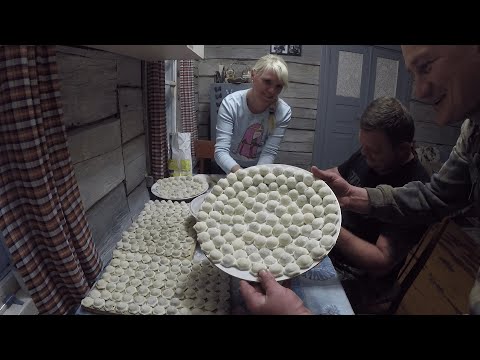 Видео: КУПИЛ ХУТОР в ЛЕСУ на краю БОЛОТА. Часть 66.ИДЕАЛЬНЫЕ ДОМАШНИЕ ПЕЛЬМЕНИ. ЖИЗНЬ в ЛЕСУ.