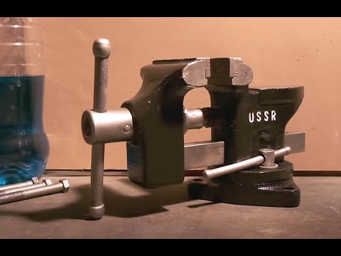 Видео: Оживление реставрация тисков для мастерской USSR УССР