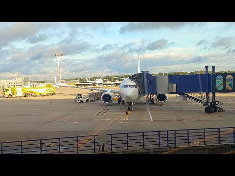 Видео: Boeing 737-800 а/к Utair | рейс Сочи-Москва