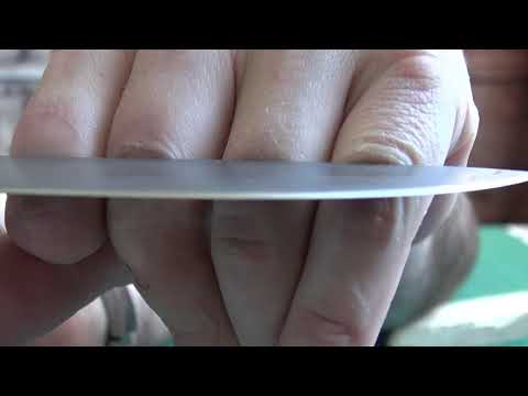 Видео: Нож в работе,сталь PGK. ТО Сергея Бурова. Первая серия.