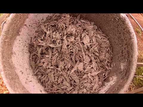 Видео: Замес арболита - изготовление блока на тест \ Wood chips block \ TUĞLA YAPIMI TALAŞ İLE UCUZ İMALAT