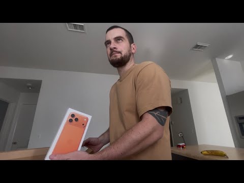 Видео: Пришли телефоны.Купаю собаку в