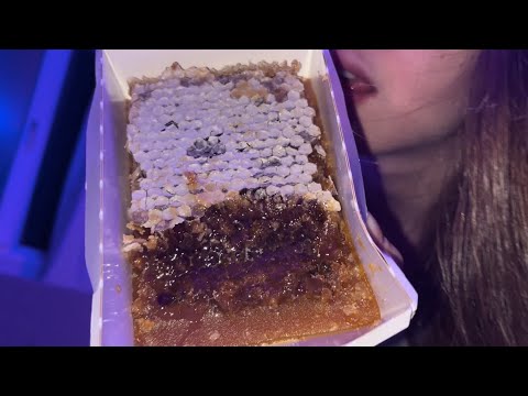 Видео: Асмр ем мёд в сотах ASMR eat honey in honeycombs
