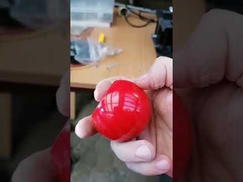 Видео: Друзья работа с арамитовым бильярдным шаром для чёток.