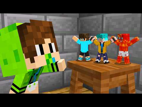 Видео: CADRES ПРЕВРАТИЛСЯ В МЛАДЕНЦА, ЧТОБЫ ПОДШУТИТЬ НАД ДРУЗЬЯМИ В MINECRAFT!