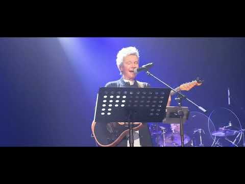 Видео: Сурганова и Оркестр. Горе по небу (Н.Новгород, 31.10.25) 