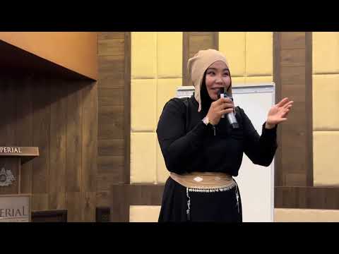 Видео: Бишкек. Жайкы конфер-я. Дария Батырханова. Кантип директор болсо болот, канча адам, кардар керек?