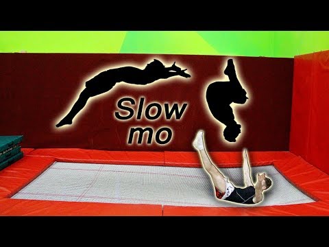 Видео: 25 Трюков На Батуте в Slow Mo! Прыжки На Батуте в Замедленной Съемке!