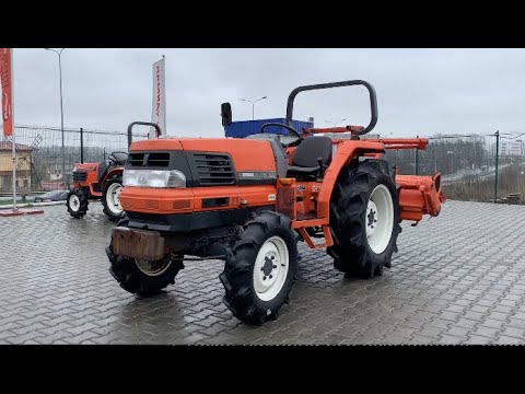 Видео: Огляд японського міні трактора Kubota GL-320 | Totus Traktor