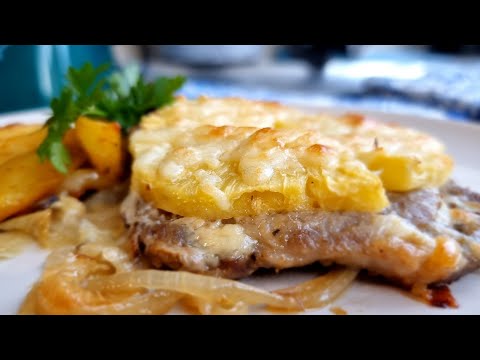 Видео: СВИНИНА ПОД АНАНАСОМ | АЛЯ МЯСО ПО-ФРАНЦУЗСКИ #свининавдуховке #мясопофранцузски #мясныеблюда