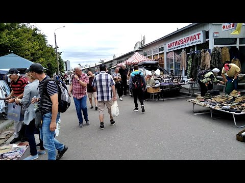 Видео: На барахолке всегда интересно. Без покупки не уйдешь.