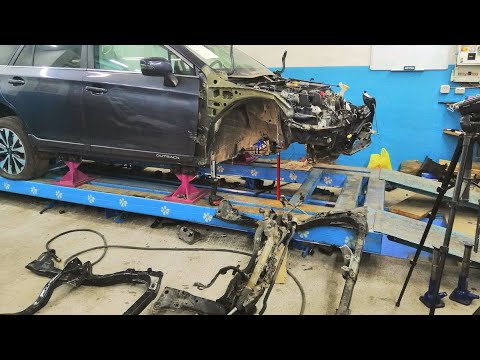 Видео: SUBARU Outback.  Вытяжка лонжеронов.  ДВУХ!