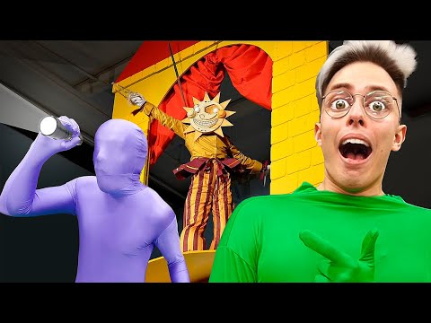 Видео: Камуфляжные ПРЯТКИ FNAF в Реальной Жизни: Солнце & Луна в БАТУТНОМ ЦЕНТРЕ ! ** 2 часть **