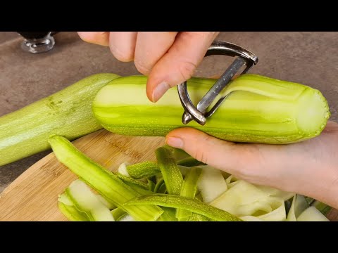 Видео: Муж Уплетает КАБАЧКИ За Обе Щеки и ПОХУДЕЛ на 55 КГ! Кабачки Для Похудения! Простой Рецепт!