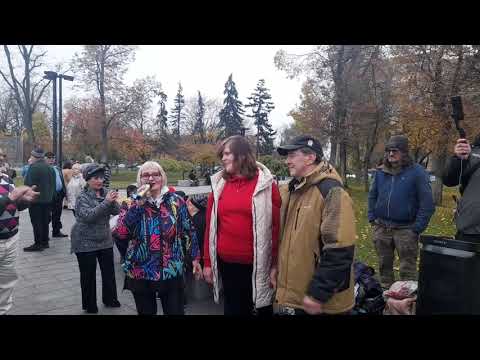 Видео: ПОЗДРАВЛЕНИЕ СВЕТЛАНЫ И НИКОЛАЯ С ДНЁМ РОЖДЕНИЯ!