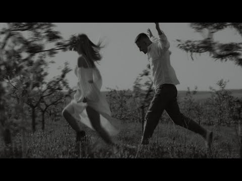 Видео: Domiy & Baryk - Садок вишневий коло хати