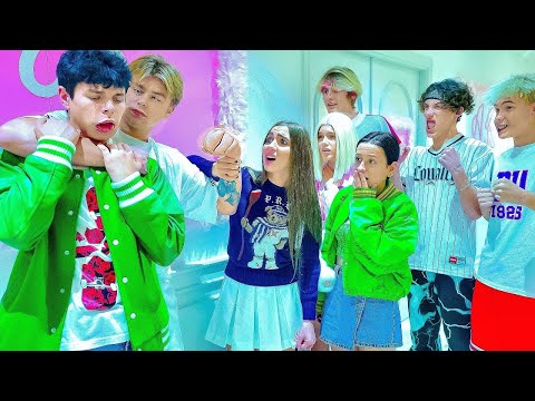 Видео: УЧИЛИЩНА СВАДА 👊 Ще успеят ли момичетата да отстояват Смайл? Даяна и неловките ситуации с приятели