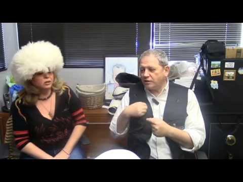 Видео: Первый день учебы в школе Михаила Портнова))) Америка