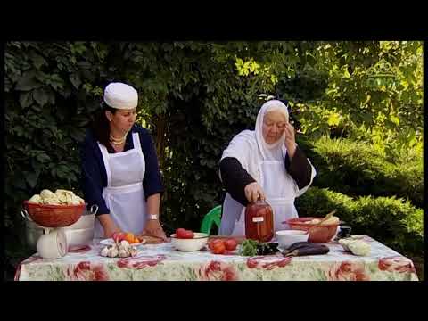 Видео: Кулинарное паломничество. Иоанно-Предтеченский монастырь: готовим баклажаны в томате на зиму