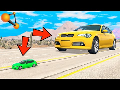 Видео: КОШКИ МЫШКИ!  МАЛЕНЬКАЯ МАШИНА против ОГРОМНОЙ! - BeamNG.drive Multiplayer (BeamMP)