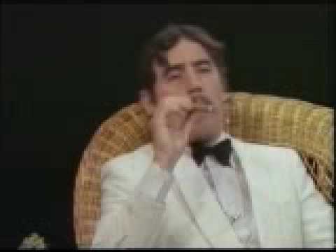 Видео: уральские пельмени и монти пайтон.ПЛАГИАТ.