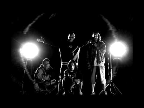 Видео: 2ofUs - Липса на Знак